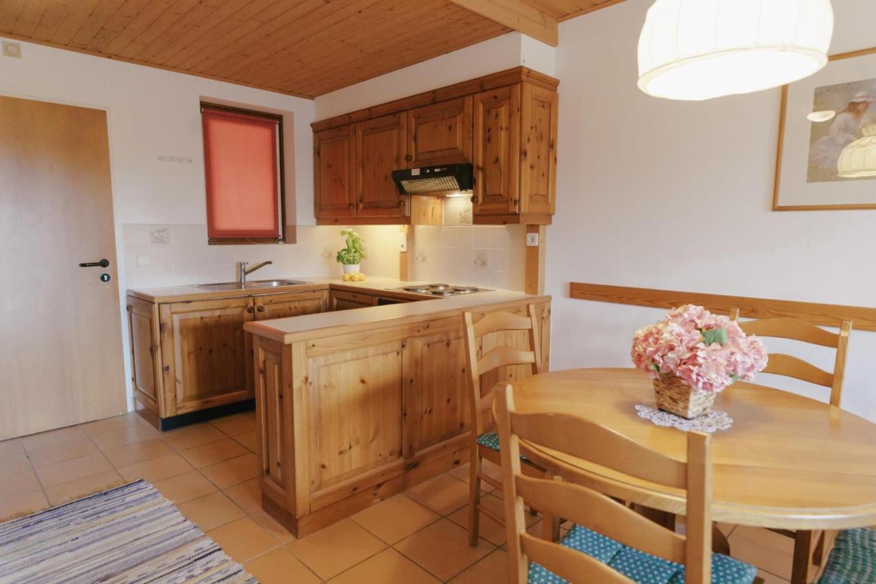Apartment Zirbengeist Gerlitzen Трефен Екстериор снимка